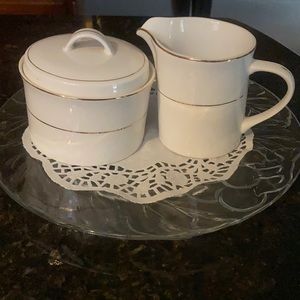 CIERA SUGAR AND CREAMER SET🍁
